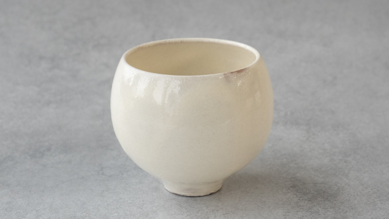 粉引丸ゆのみ – muny