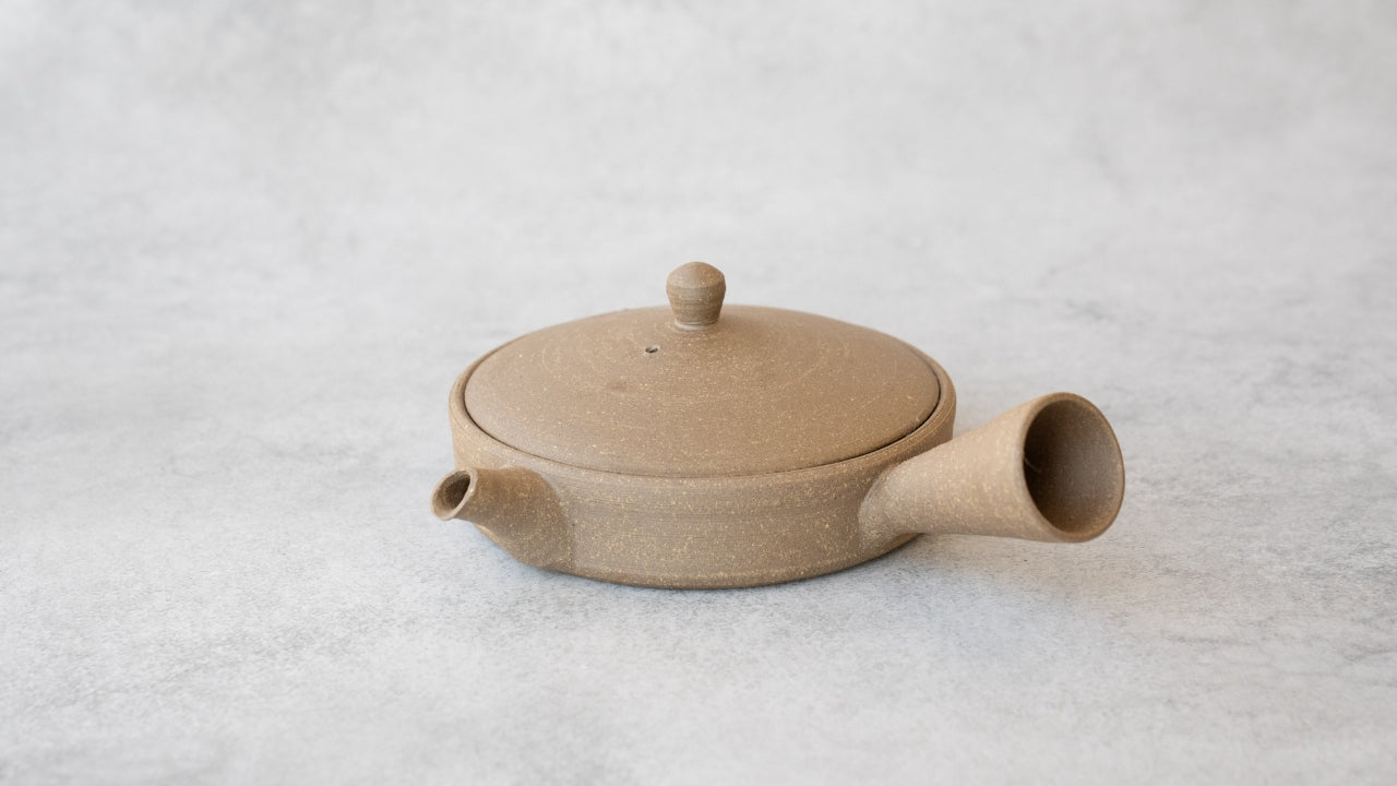 茶注工房 羊月】焼締極平型赤急須 – muny